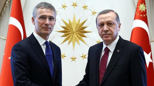'Türk halkı büyük bir cesaret gösterdi' 'Türk halkı büyük bir cesaret gösterdi'