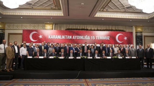 'Üretmeye ve demokrasi nöbetine devam edeceğiz' 'Üretmeye ve demokrasi nöbetine devam edeceğiz'