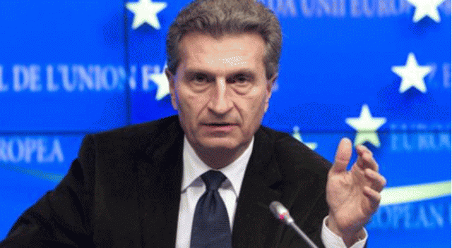 AB komisyonu üyesi Oettinger "Türkiye bu yıl vizesiz seyahat düzenlemesi yapılacağını sanmıyorum'' AB komisyonu üyesi Oettinger "Türkiye bu yıl vizesiz seyahat düzenlemesi yapılacağını sanmıyorum''