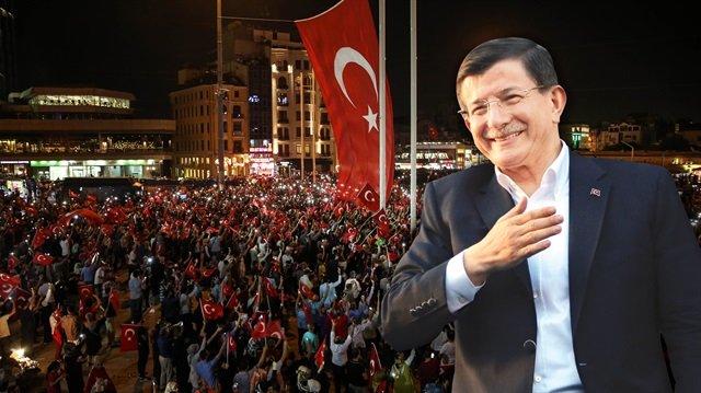 Ahmet Davutoğlu Taksim&#039;de