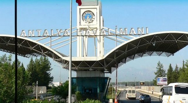 Antalya Havalimanı karıştı! Antalya Havalimanı karıştı!