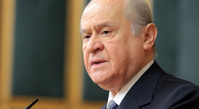 Bahçeli, Başbakanı ilk arayanlardandı Bahçeli, Başbakanı ilk arayanlardandı