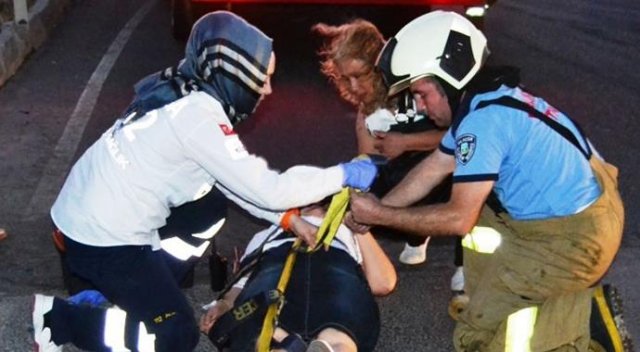 Balıkesir’de feci kaza: 6 yaralı Balıkesir’de feci kaza: 6 yaralı