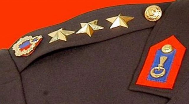 Balyoz'dan tahliye olan albay komutan olarak atandı Balyoz'dan tahliye olan albay komutan olarak atandı
