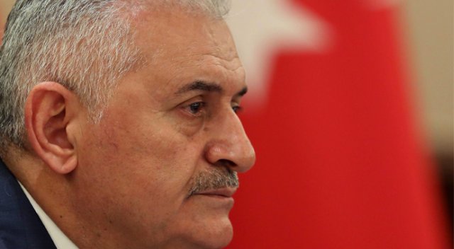 Başbakan gözyaşlarını tutamadı: Torunumun sorusuna cevap veremedim Başbakan gözyaşlarını tutamadı: Torunumun sorusuna cevap veremedim