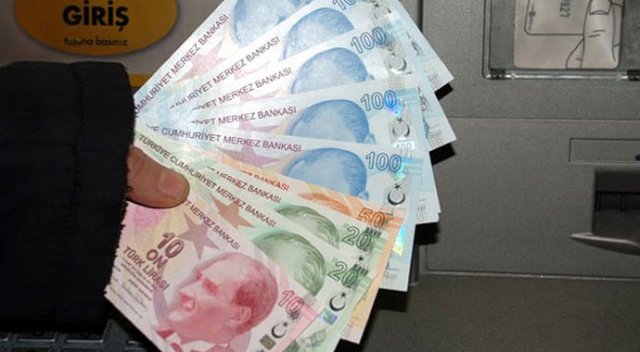 Bazı patronlar çalışanın maaşını işte böyle çalıyor