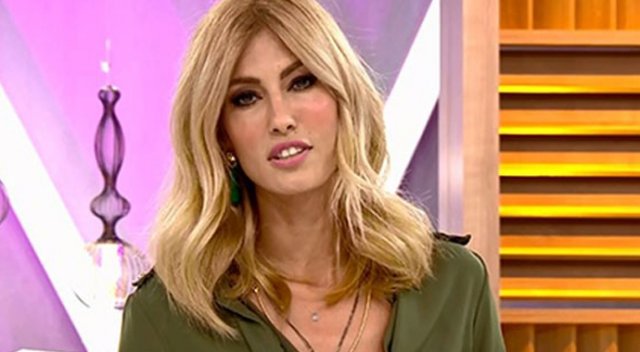 Çağla Şıkel'den eleştirelere çok sert cevap Çağla Şıkel'den eleştirelere çok sert cevap