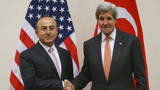 Çavuşoğlu, Kerry ile FETÖ lideri Gülen'in iadesini görüştü Çavuşoğlu, Kerry ile FETÖ lideri Gülen'in iadesini görüştü