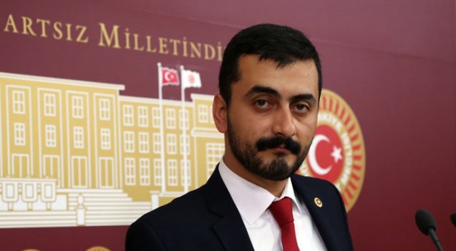 CHP'li Eren Erdem'in ikiyüzlü tavrı CHP'li Eren Erdem'in ikiyüzlü tavrı