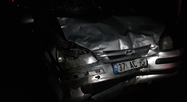 Çorum'da feci kaza: 1 ölü, 2 yaralı Çorum'da feci kaza: 1 ölü, 2 yaralı