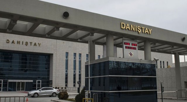 Danıştay gözaltındaki 48 üyenin görevine son verdi Danıştay gözaltındaki 48 üyenin görevine son verdi
