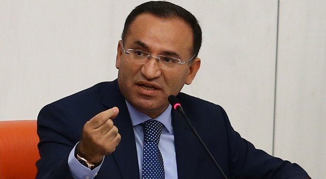 Darbe gecesi Bekir Bozdağ: Yapacağımız şey Meclis'te ölmek Darbe gecesi Bekir Bozdağ: Yapacağımız şey Meclis'te ölmek