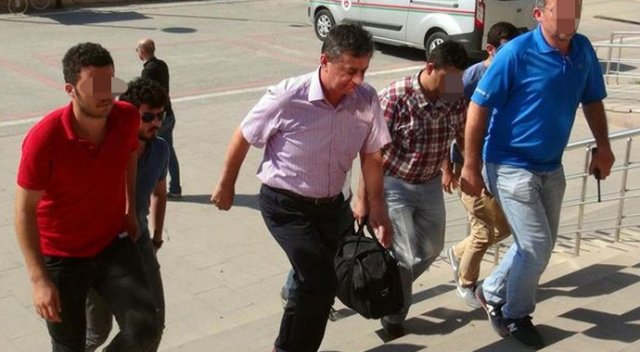 Darbeci komutanın abisi Cemaat'te yönetici çıktı Darbeci komutanın abisi Cemaat'te yönetici çıktı
