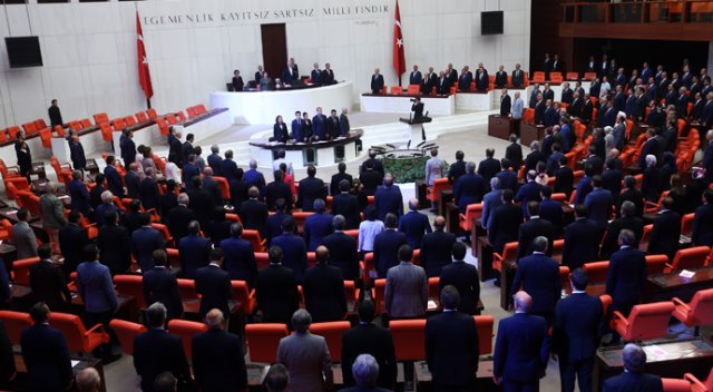 Darbeye karşı tek ses Darbeye karşı tek ses