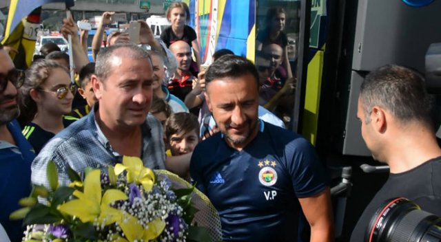 Fenerbahçe’ye Düzce'de coşkulu karşılama