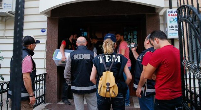 FETÖ'nün avukatlarına büyük operasyon FETÖ'nün avukatlarına büyük operasyon