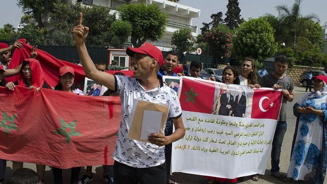 FETÖ&#039;nün darbe girişimine Fas&#039;ta protesto