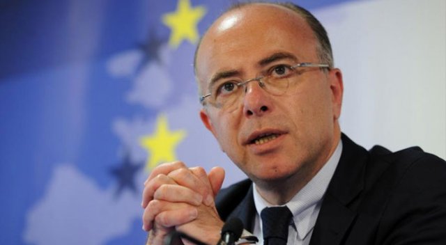 Fransa İçişleri Bakanı Bernard Cazeneuve: Savaştayız Fransa İçişleri Bakanı Bernard Cazeneuve: Savaştayız