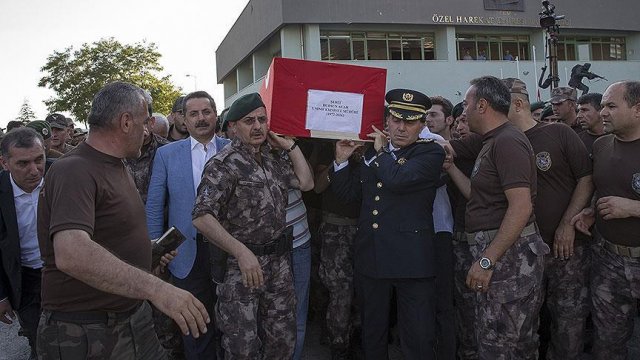 Gölbaşında şehit olan Emniyet Müdürü Acar için tören