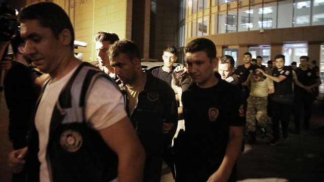 İstanbul'da tutuklu sayısı 145'e yükseldi İstanbul'da tutuklu sayısı 145'e yükseldi