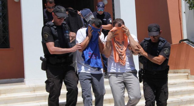 İşte Yunanistan'a kaçan  8 darbecinin isimleri