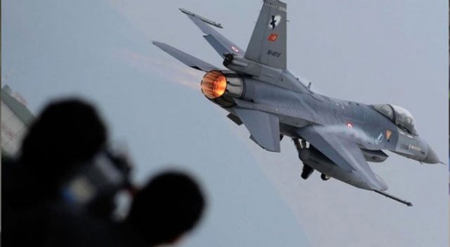 Jetler Beytüşşebap&#039;ta teröristleri vurdu! Sokağa çıkma yasağı kaldırıldı