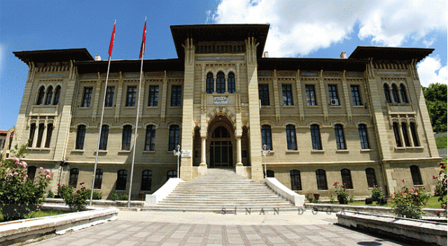 Kastomonu vali yardımcısı Yiğit görevinden uzaklaştırıldı Kastomonu vali yardımcısı Yiğit görevinden uzaklaştırıldı