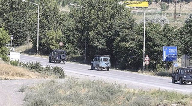Kazan'da üsten açılan ateşle 6 kişi öldü, 55 kişi yaralandı Kazan'da üsten açılan ateşle 6 kişi öldü, 55 kişi yaralandı