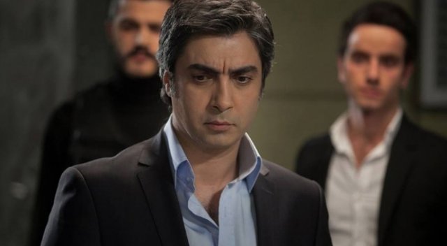 Kurtlar Vadisi Pusu'da büyük çıkmaz! Kurtlar Vadisi Pusu'da büyük çıkmaz!