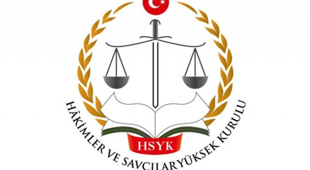 Manisa’da 2 hakim ve 4 savcı açığa alındı Manisa’da 2 hakim ve 4 savcı açığa alındı