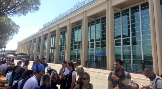 Marsilya’da havalimanında bomba alarmı!