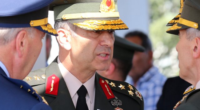 Mendi’nin de başına silah dayamışlar Mendi’nin de başına silah dayamışlar