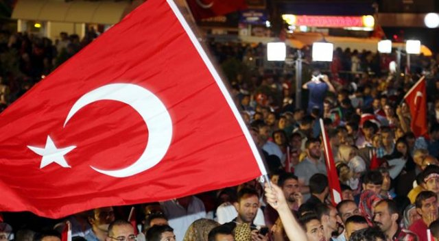 Rus basını Türkiye'nin ohal ilanını böyle gördü Rus basını Türkiye'nin ohal ilanını böyle gördü