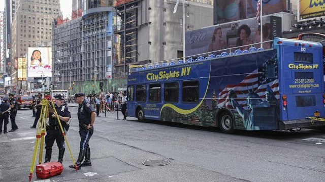 Sahte bombayla New York'u karıştırdı