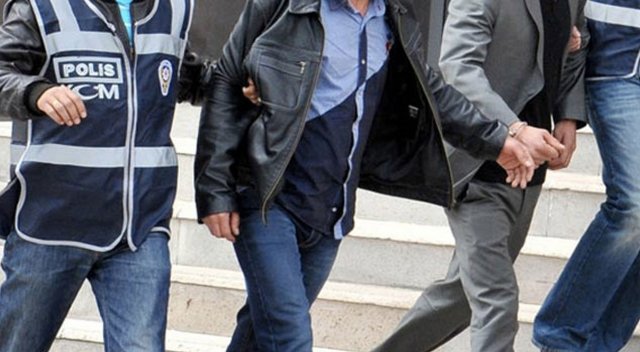 Samsun'da 12 hakim ve 11 savcı tutuklandı Samsun'da 12 hakim ve 11 savcı tutuklandı