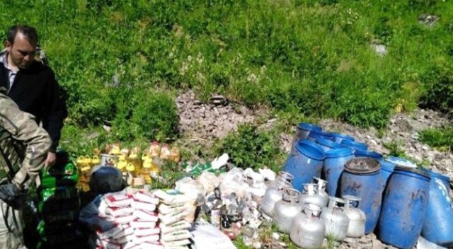 Terör örgütünün iki sığınağında çok sayıda malzeme ele geçirildi