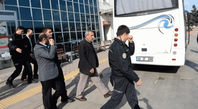 Tokat emniyetinde darbe operasyonu: 51 gözaltı kararı Tokat emniyetinde darbe operasyonu: 51 gözaltı kararı