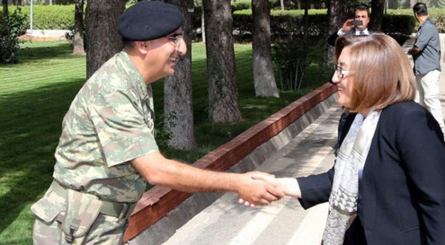 Darbeci Tuğgeneralin 'U' dönüşü Darbeci Tuğgeneralin 'U' dönüşü