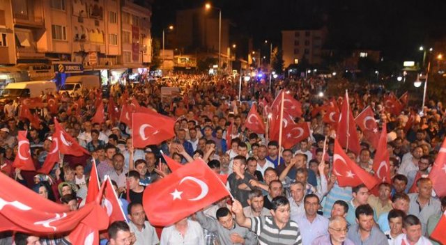 Türk bayrağında rekor artış