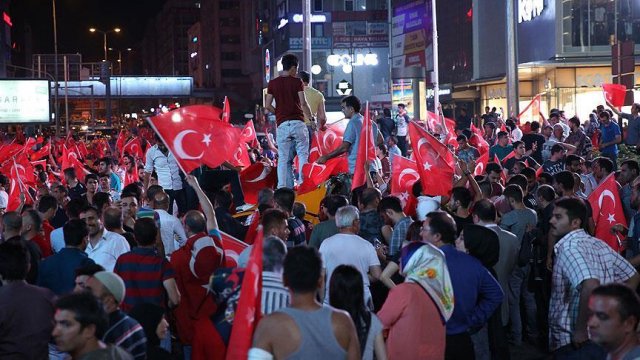 Türk Ocakları: Örnek bir demokrasi sınavı verildi Türk Ocakları: Örnek bir demokrasi sınavı verildi