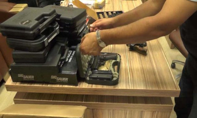 Tutuklanan savcının silah merakı