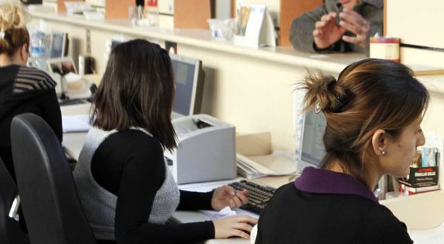 Uzaklaştırılanlar maaşlarının 3’te 2’sini alabilecek