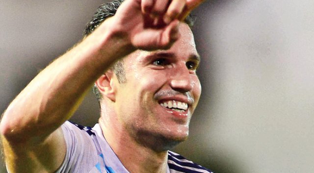 Van Persie kaldı