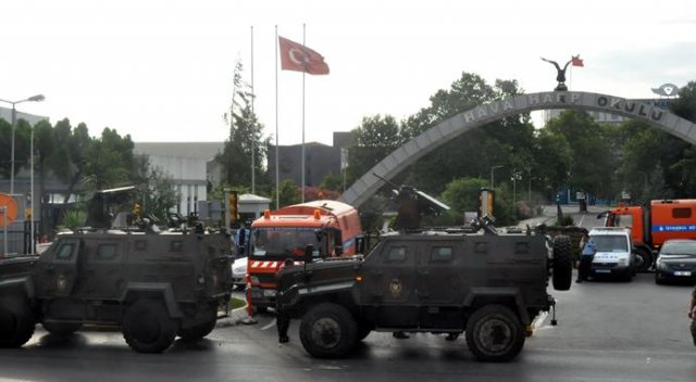 Yeşilköy Hava Harp Okulunda 4 askere gözaltı