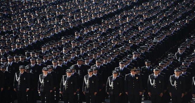 10 bin polis 15 bin öğretmen alınacak 10 bin polis 15 bin öğretmen alınacak