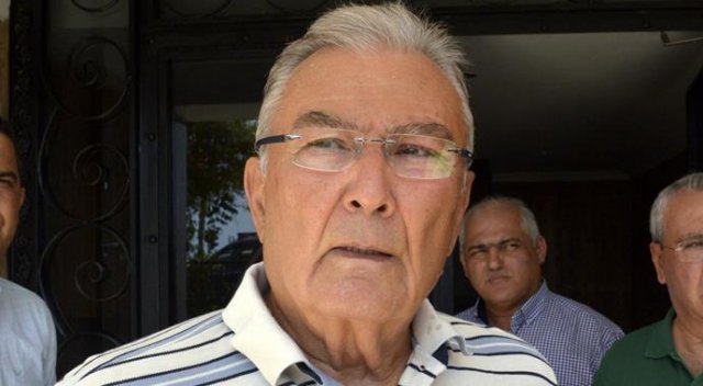 Adliye çıkışında bağıran kadın Baykal'ı şaşırttı Adliye çıkışında bağıran kadın Baykal'ı şaşırttı