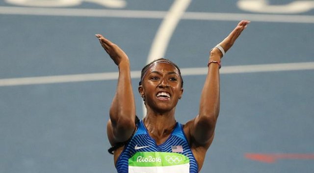Atletizmde 3 kategoride madalyalar sahiplerini buldu