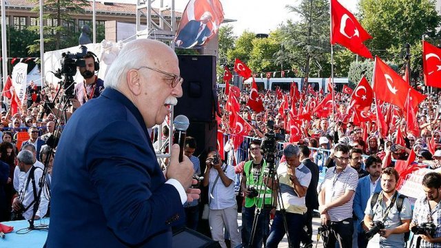 Avcı: Demokrasi nöbetlerimizi Yenikapı'ya kilitlenerek taçlandırıyoruz Avcı: Demokrasi nöbetlerimizi Yenikapı'ya kilitlenerek taçlandırıyoruz
