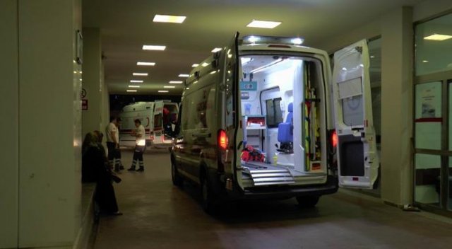 Çimenlerde oynarken elektrik akımına kapıldı Çimenlerde oynarken elektrik akımına kapıldı