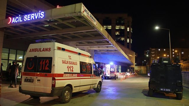Diyarbakır&#039;da terör saldırısı: 1 yaralı